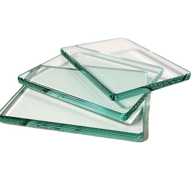 What is clear float glass